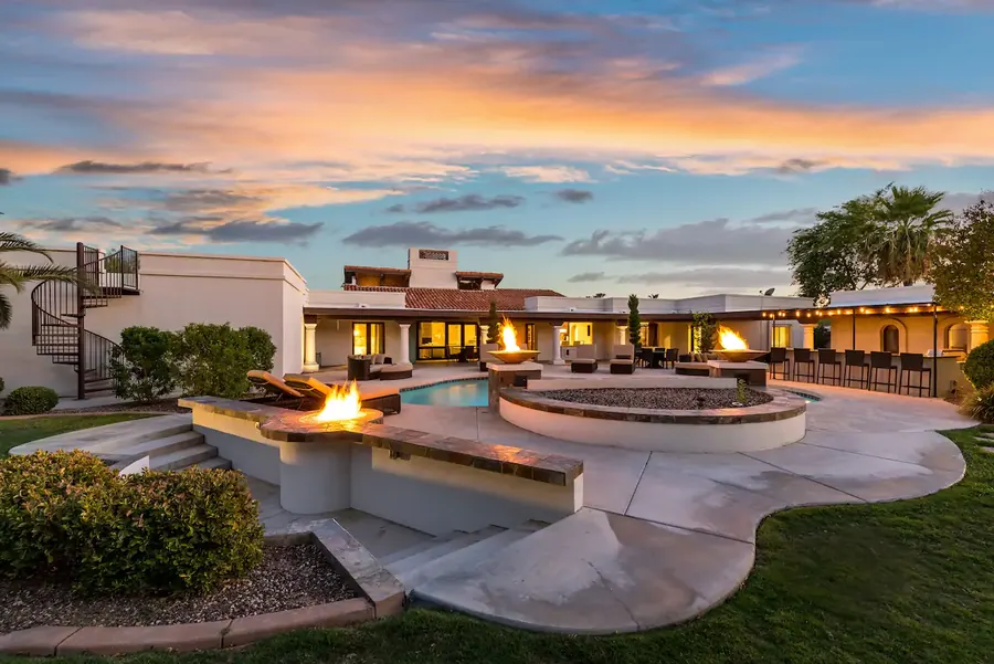 Debunking common Airbnb myths: The truth behind listings